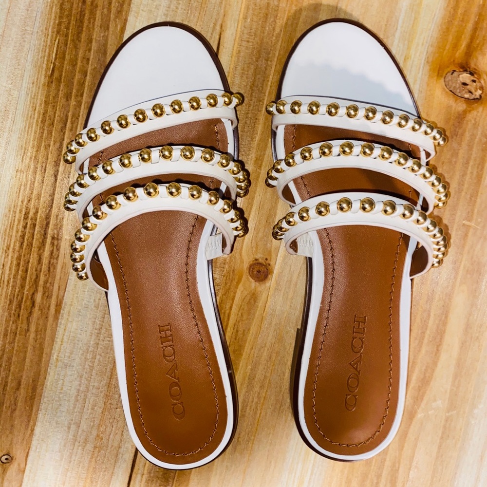 Brand new genuine coach sandals in tan & chalk (: